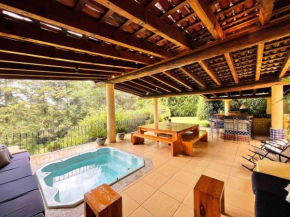 Large Valle de Bravo Luxe Villa with Private Chef